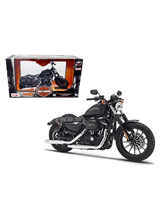 2014 Harley Davidson Sportster Iron 883 Motorcycle Model 1 12 By Maisto 32326