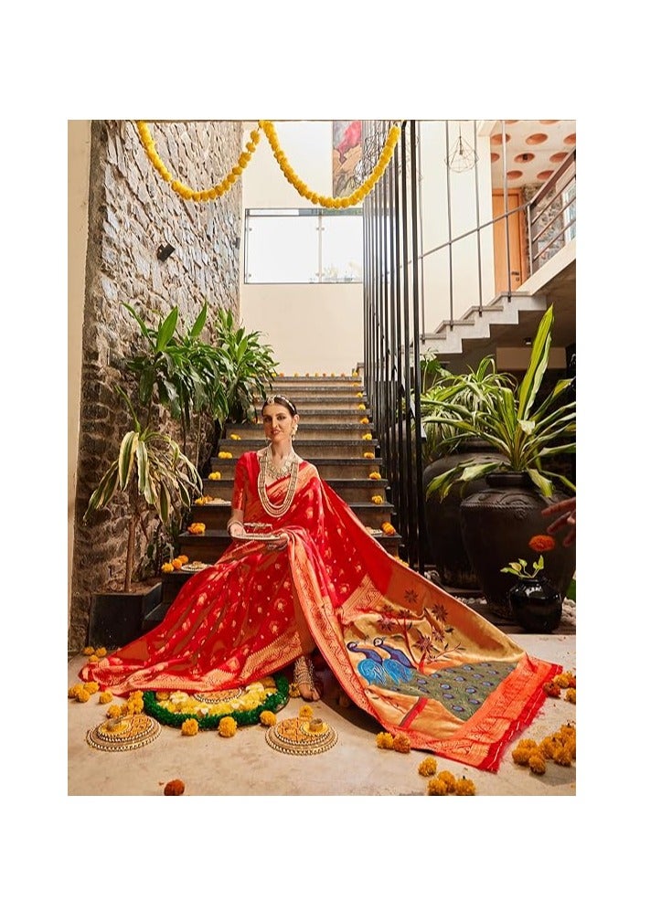 Women's Paithani Silk Blend Woven Saree With Blouse Piece