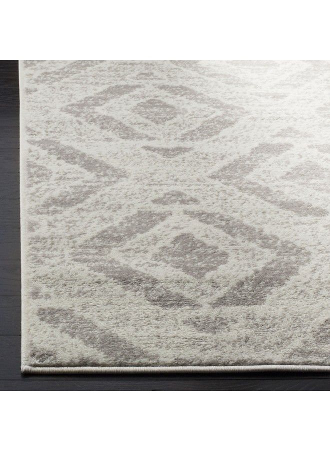 Skyler Collection 3' X 5' Ivory Grey Sky190H Boho Diamond Distressed Nonshedding Living Room Bedroom Accent Rug