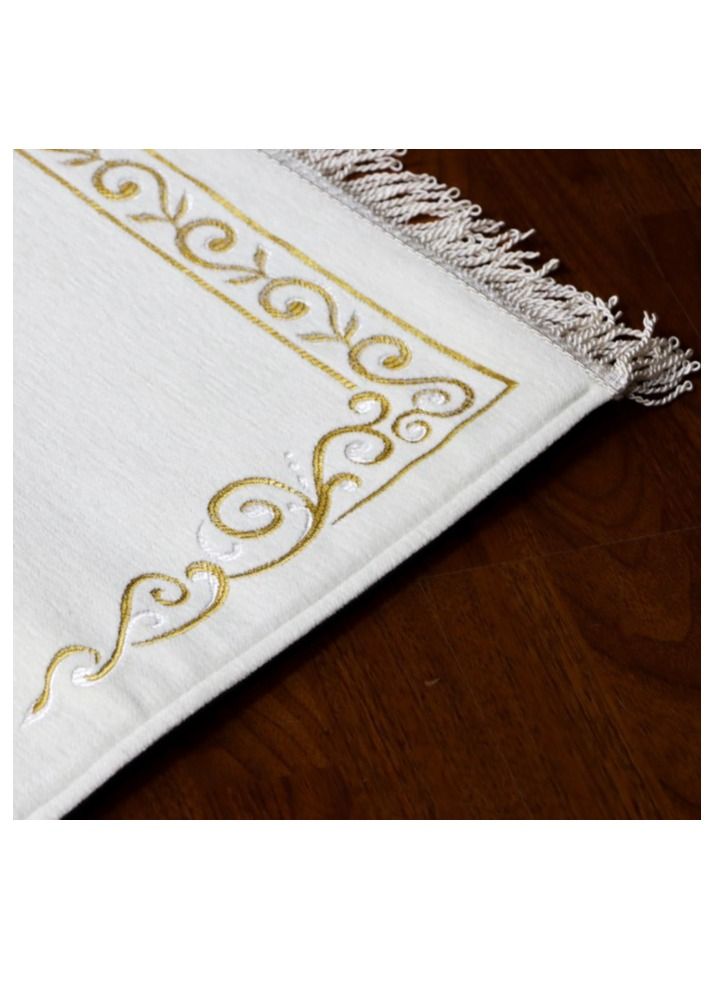 A delicate Salam rug with an elegant modern design