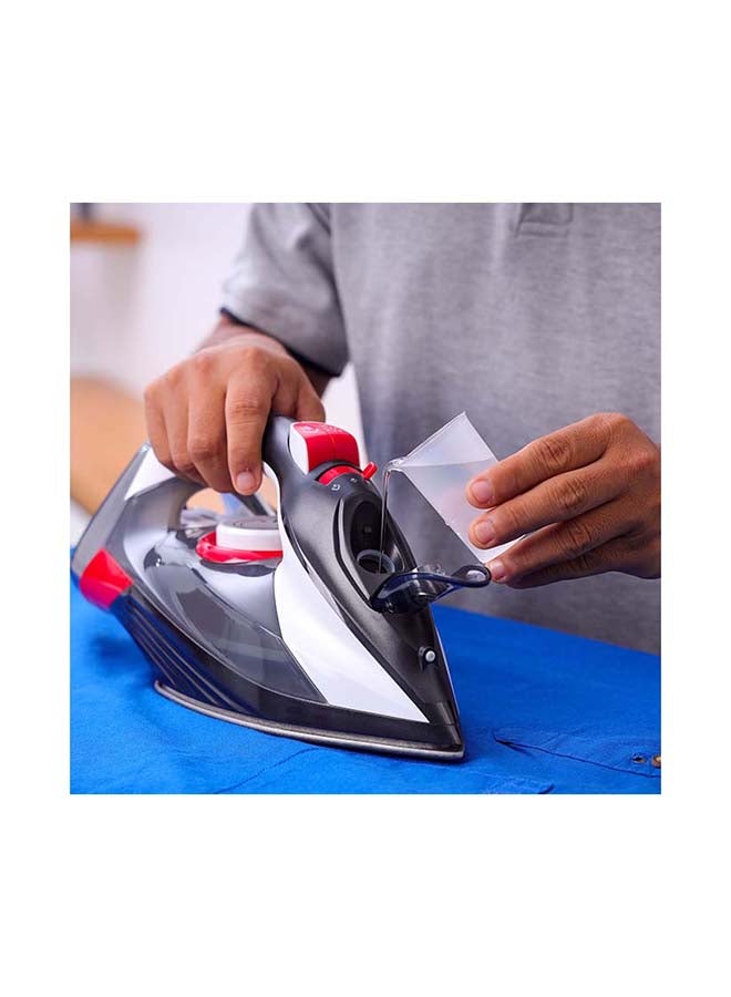 Steam Iron With Water Tank 350 ml 2200 W OMSI1838 Black/Red