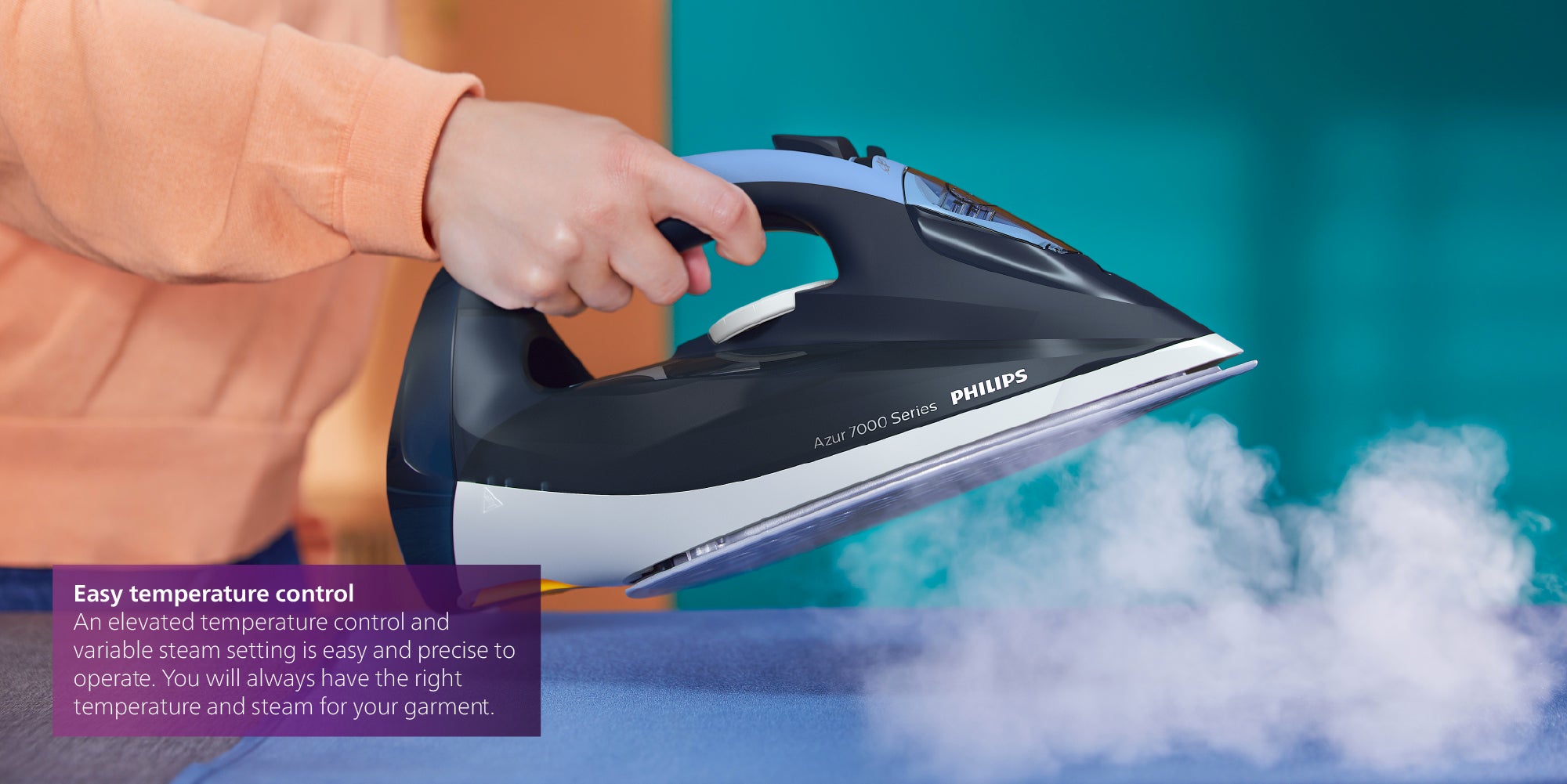 Steam Iron 7000 Series - 50g/min Continuous Steam, 250g Steam Boost, SteamGlide Plus Soleplate, Auto-Off, Vertical Steam, 2800 W DST7030/26 Dark Blue