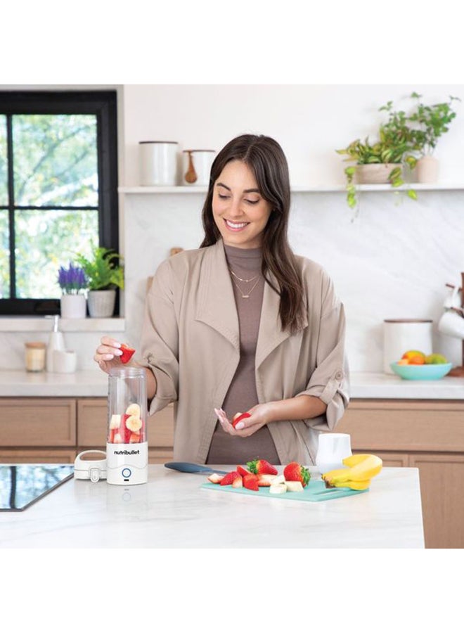 Portable Blender for Protein Shake, Smoothie, Frozen Fruit & Ice, Tritan Plastic, BPA-Free with Handled Sip Lid, USB-C Rechargeable 2200mAh Battery, Dishwasher Safe Parts, 475 ml 100 W BD-BX631A-23 Off White