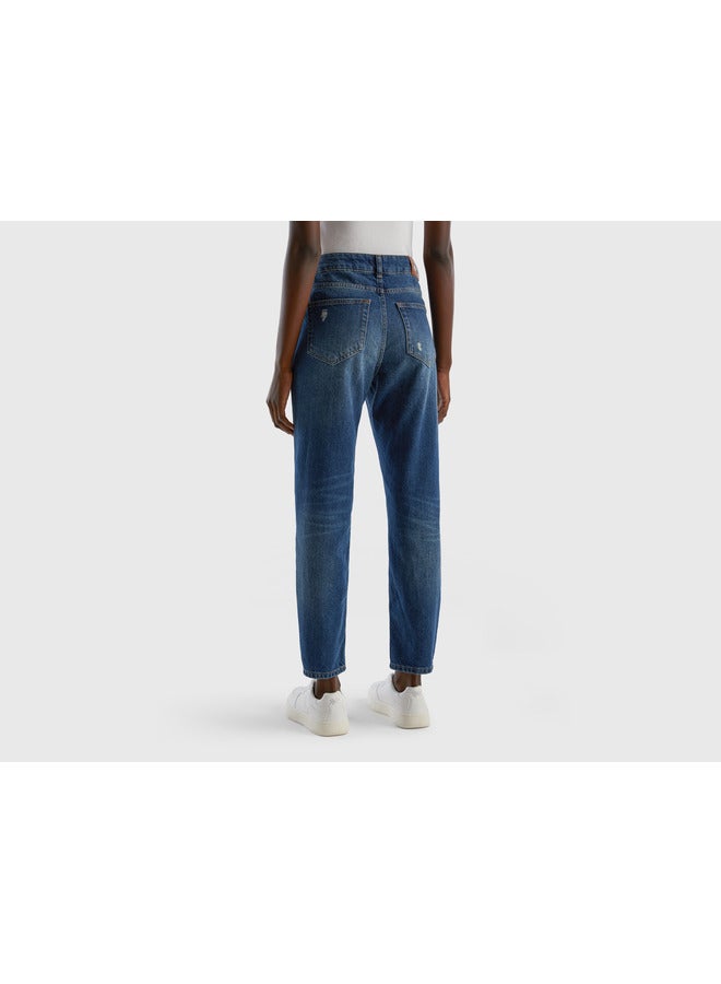 Cropped High-Waisted Jeans