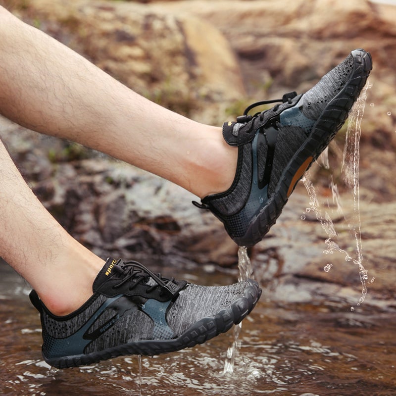 Breathable Waterproof Shoes 25.0x18.0x5.0cm