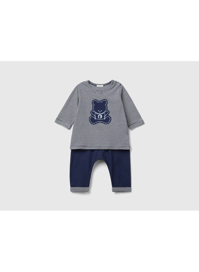 Set In 100% Organic Cotton