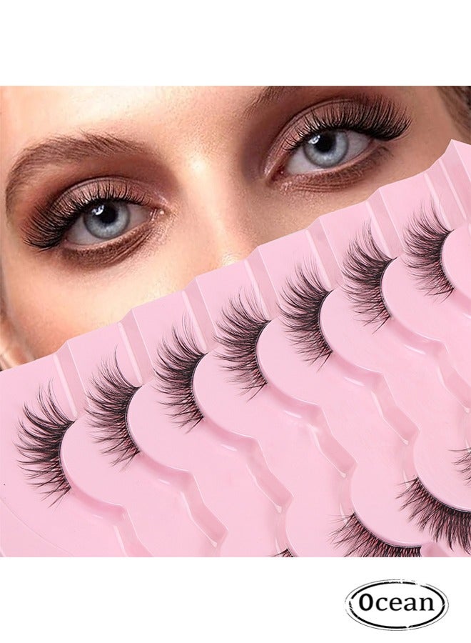 Half Lashes Natural Look Wispy Soft Strip Mink Eyelashes Cat Eye 3D Curl Short False Lashes 7 Pairs, False Eyelashes with Clear Terrier, Reusable Fake Eyelashes, Ideal for Girls and Women Daily Use