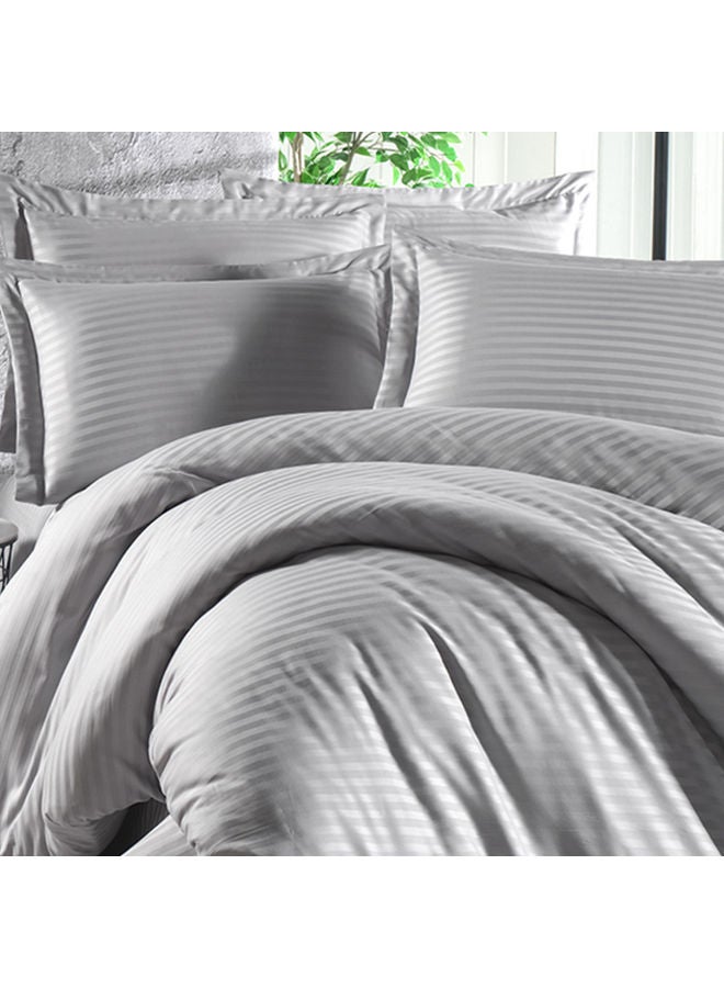6-Pieces Stripes Pattern Comforter Set Polyester Grey 260x240cm