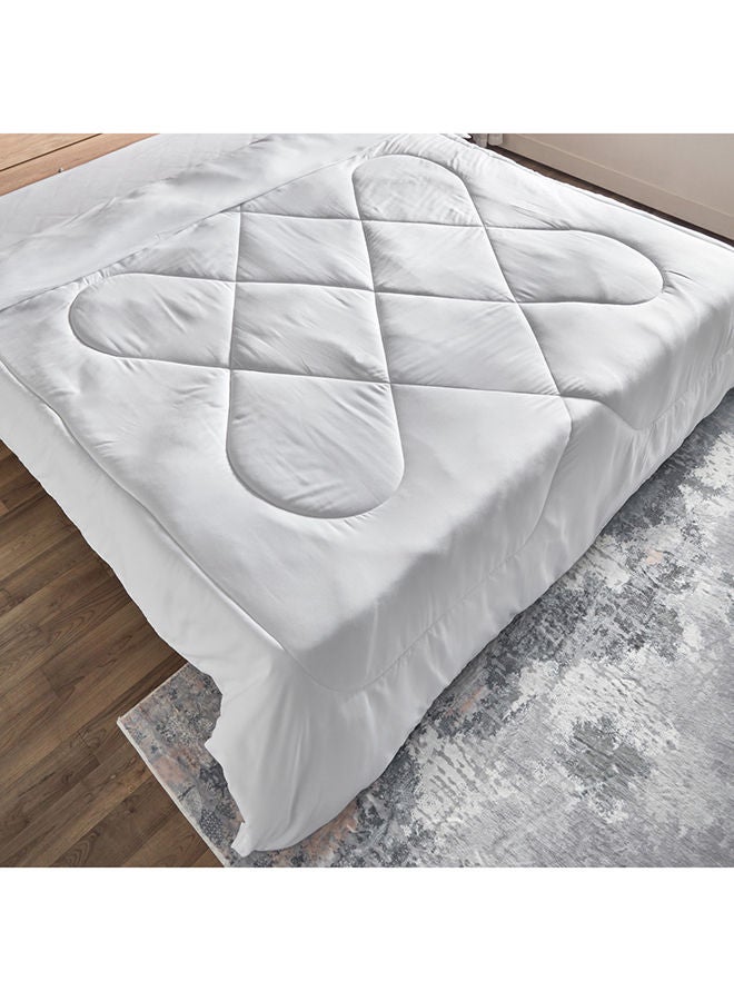 Nova Microfibre Super King Duvet Inner 240 x 220 cm