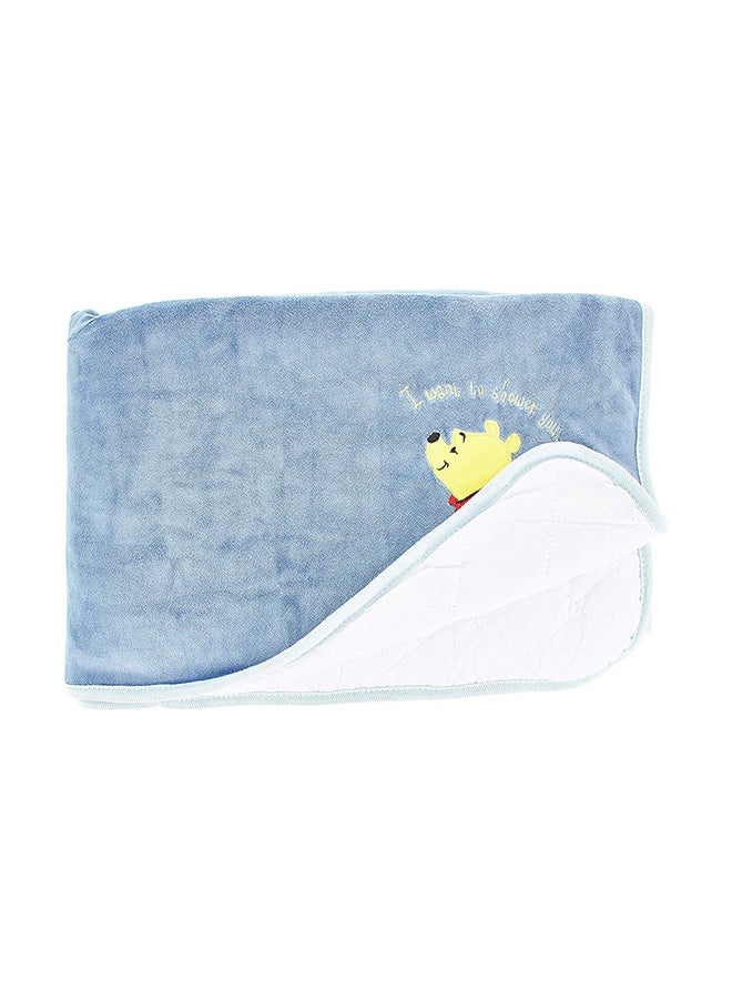 Winnie The Poo  Design Velvet Blanket polyester Blue 76x102cm