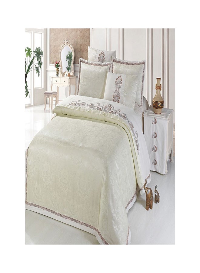 6-Piece Bedding Set With Jacquard Quilt Cover Cotton Ivory King