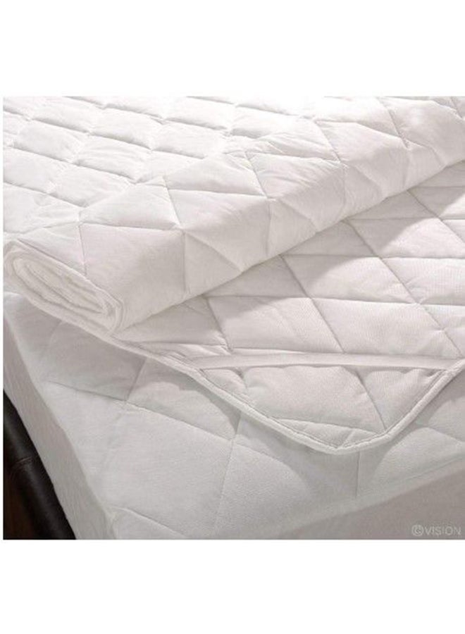 Matters Protector  Size  180X200 Filled By Fiber Two Layers Poly Cotton With Elastic 4 Sides It Save The Mattress From Sodden And Wetness