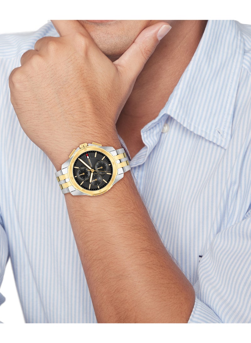 Round Analog Men's Grey Case Watch - 1710621