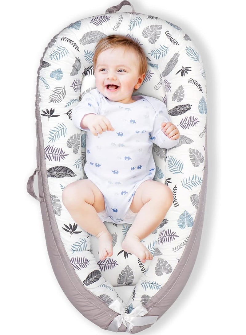 Baby Lounger Baby Nest for Co Sleeping, Portable Infant Crib Bassinet, Breathable Cotton Newborn Bed for Napping and Traveling 0-12 Months