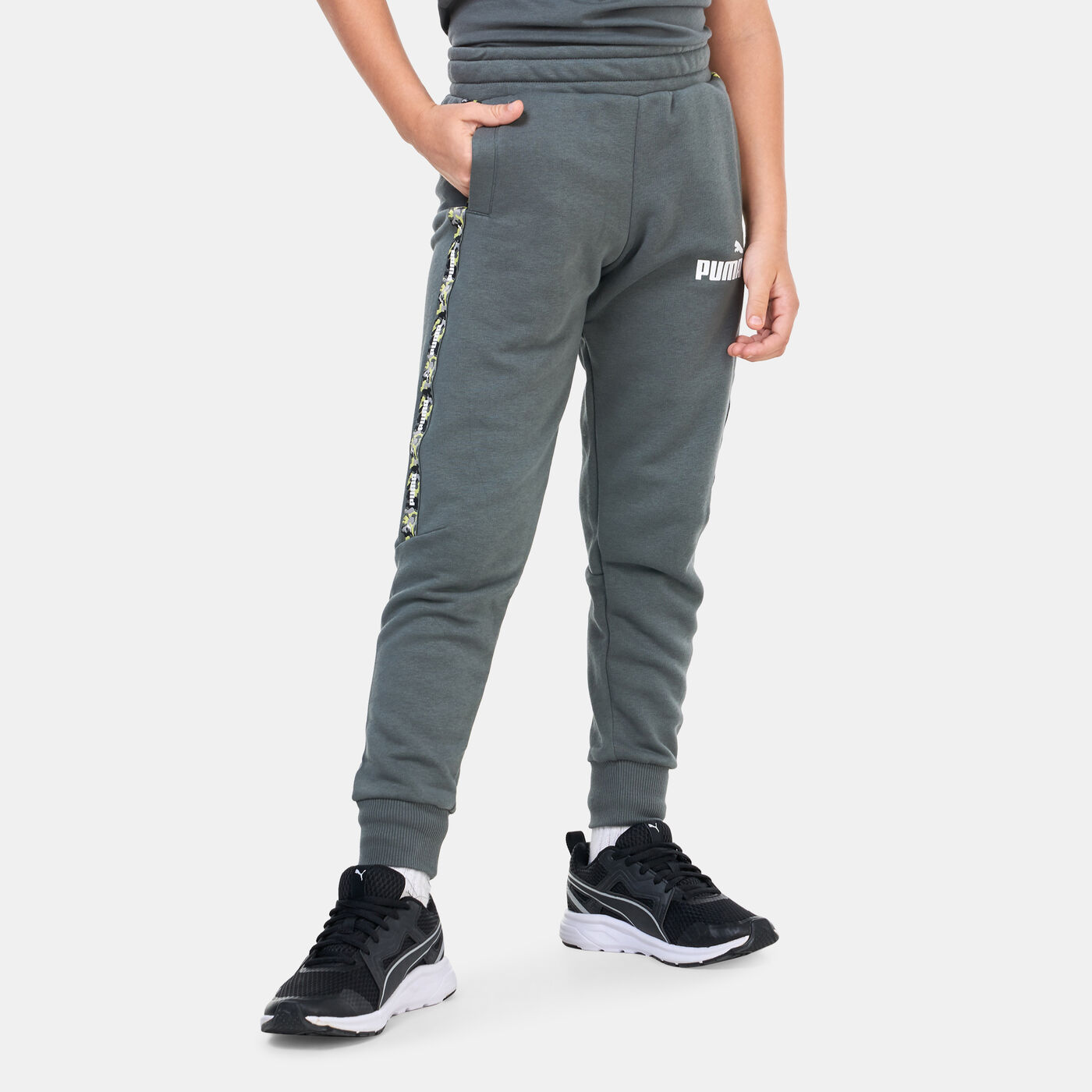 Kids' ESS+ Tape Camo Sweatpants