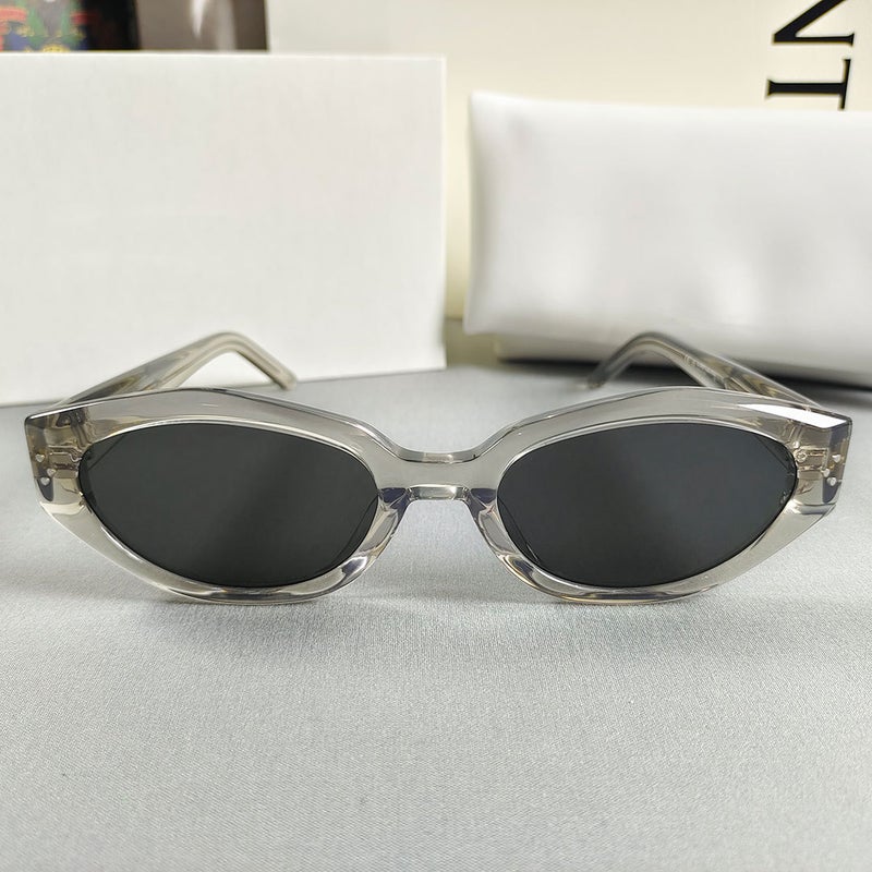 2024 Vintage Cat-Eye Sunglasses Trendy UV ProtectionTransparent brown frame gray sheet Transparent brown frame gray sheet