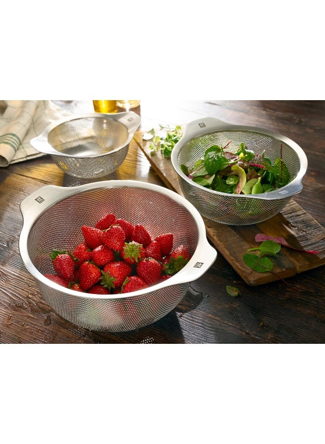 Zwilling Colander Stainless Steel 24Cm. Perforated Stainless Steel. Ergonomic Handles. Stackable.