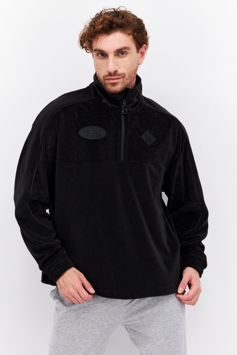 Men Sportswear Fit Long Sleeve Outdoor Sweatshirt, Black