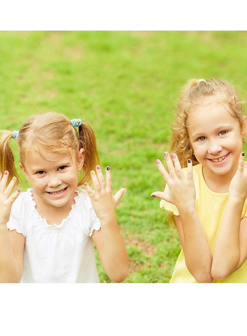 Kids Press on Nails Children, 120 Pieces Fake Artificial Tips Girls Full Cover Short False Fingernails for Decoration (Bunny Pattern)