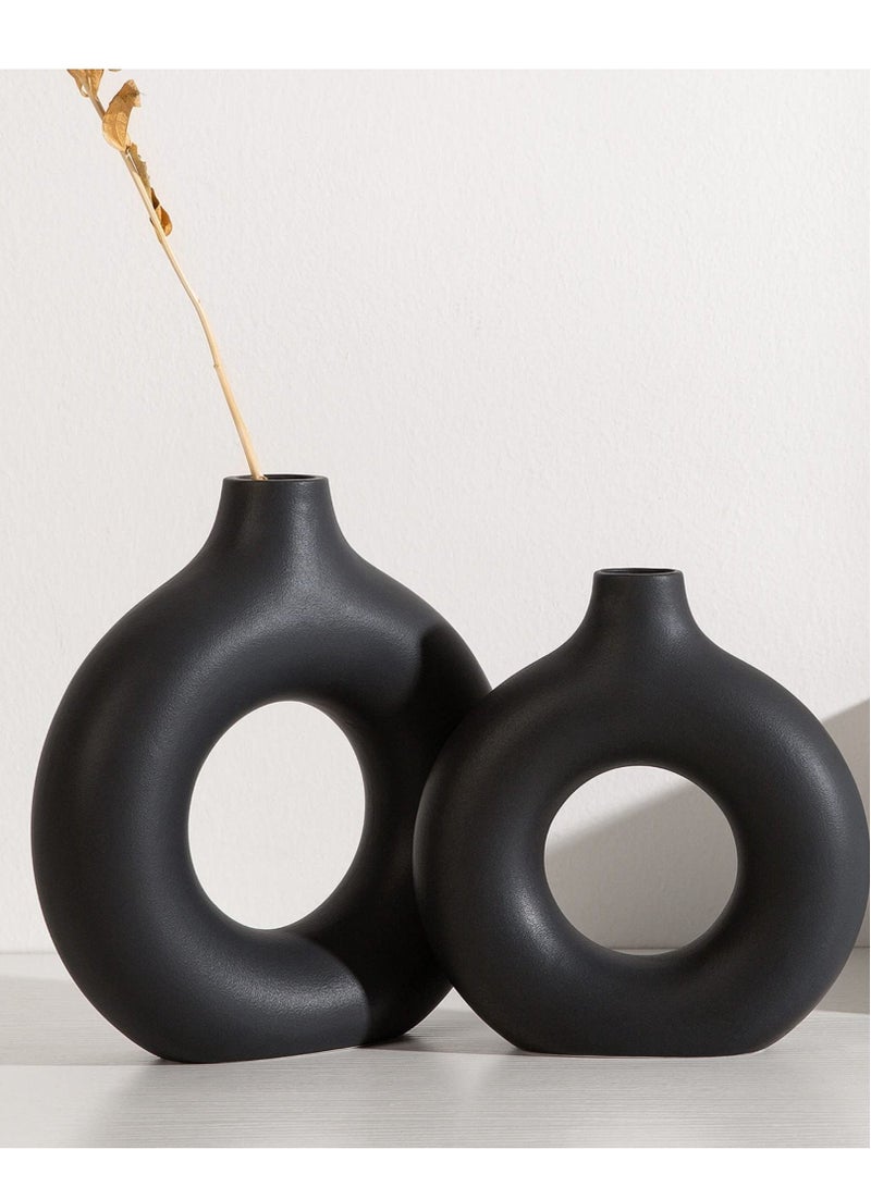 2 Pcs Black Donut Ceramic Vase Nordic Minimalism Style Hollow Flower Vase for Pampas Grass Dried Flowers 18*19 cm and 21*23cm