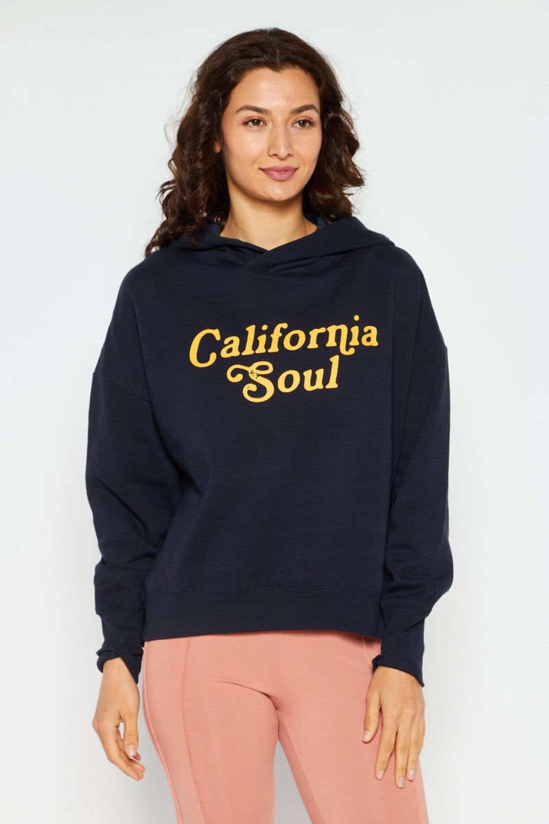 Women Sportswear Fit Long Sleeve Training Sweatshirt, Navy Blue