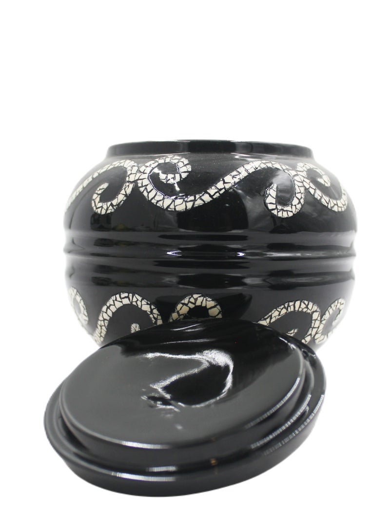 Vietnam Handmade Lacquer Painted Round Pot