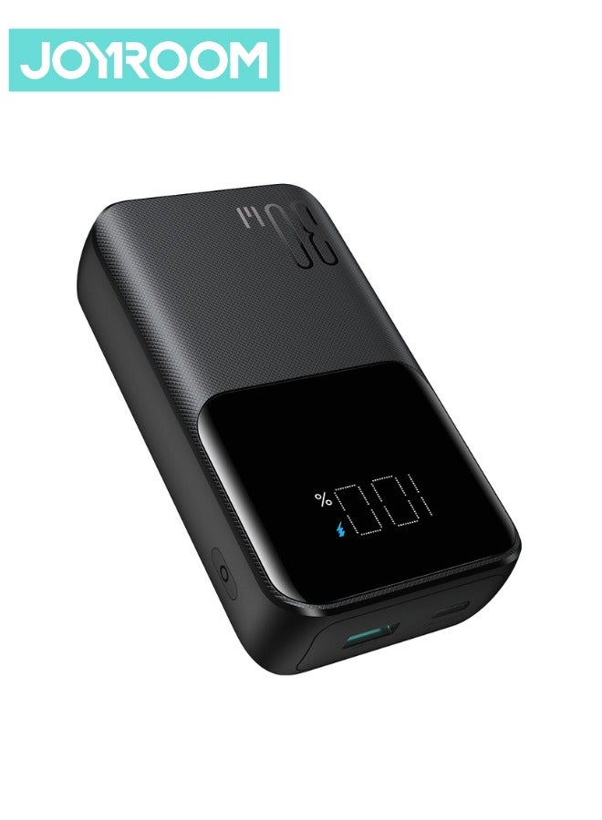 10000 mAh JR-PBC06 30W Mini Power Bank With Built-In USB-C / Lightning Cables Black