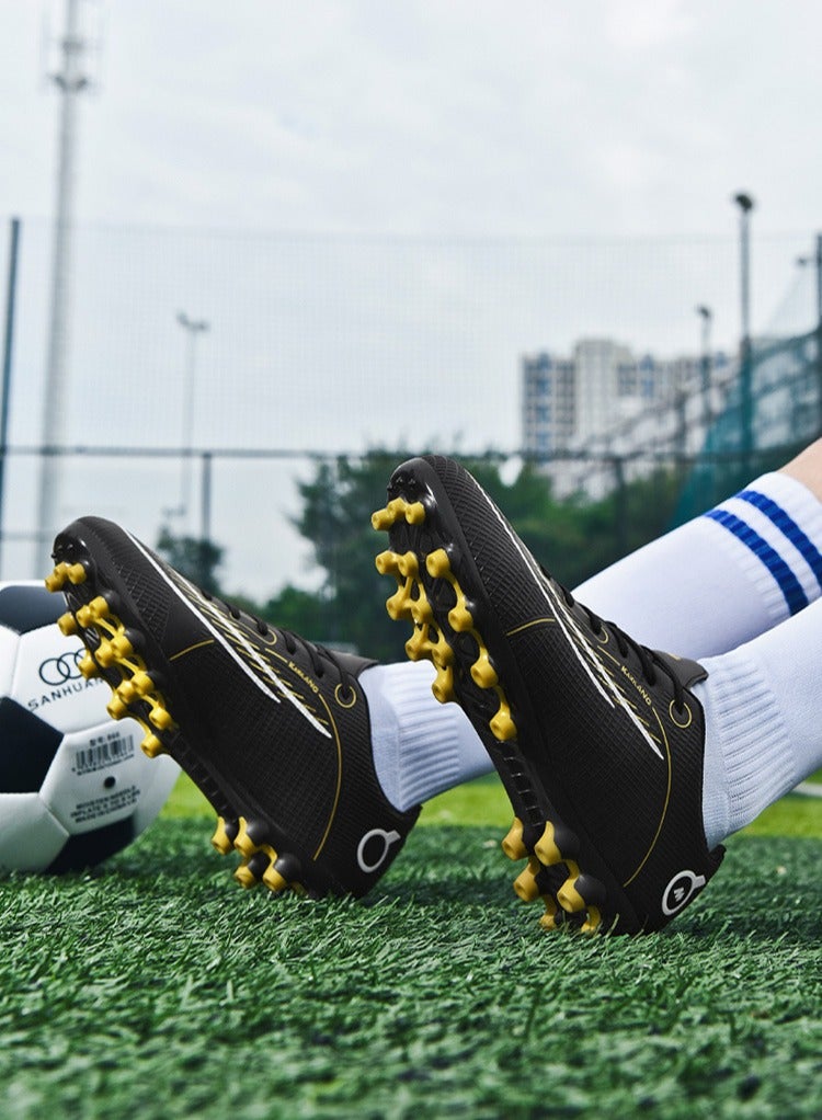 Men's football shoes, suitable for outdoor and indoor professional teenage boy football shoes, men's and women's universal football shoes.