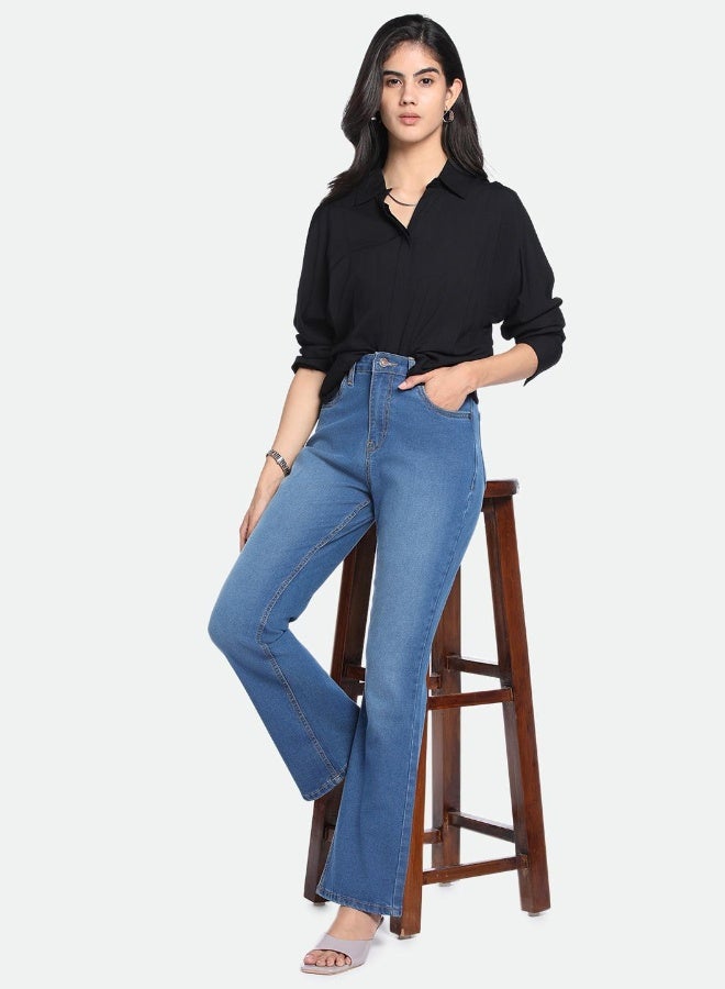 Boot Cut Indigo Jeans – Classic and Comfortable