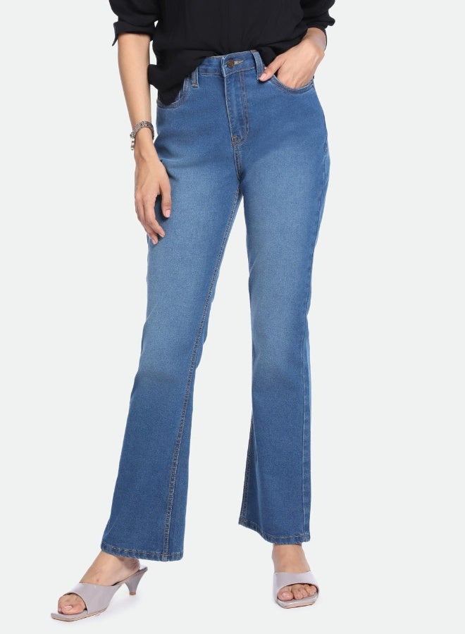 Boot Cut Indigo Jeans – Classic and Comfortable