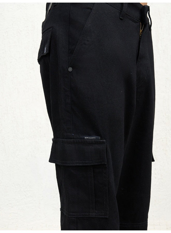 Men's Black Straight Fit Jeans - Sleek and Classic Denim