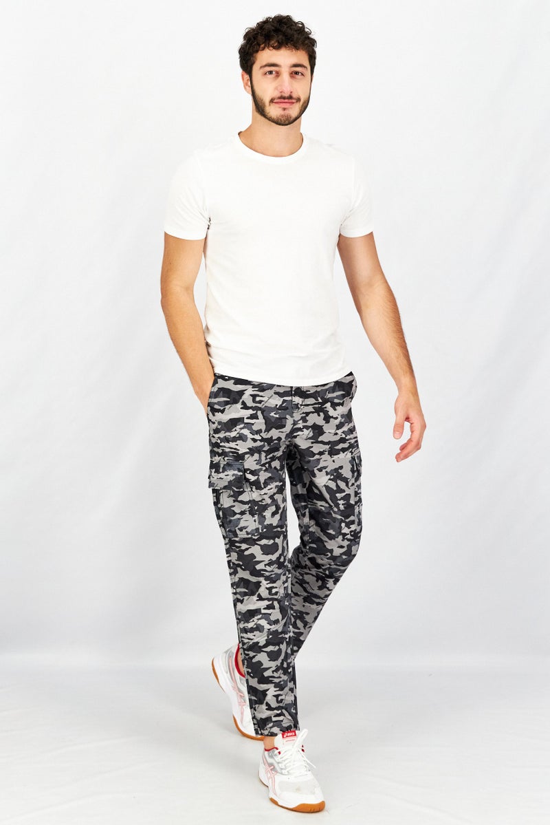 Men Luke Fit Camouflage Cargo Pants, Black
