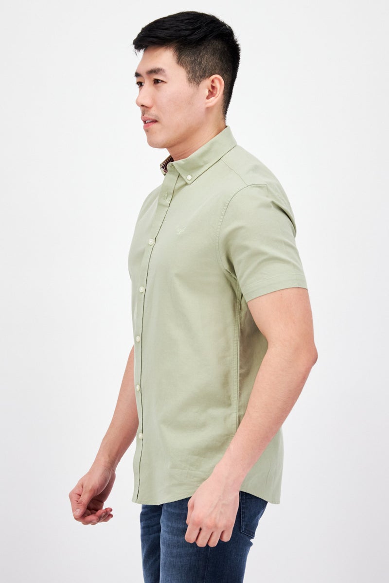 Men Slim Fit Solid Short Sleeves Casual Shirt, Sage Green