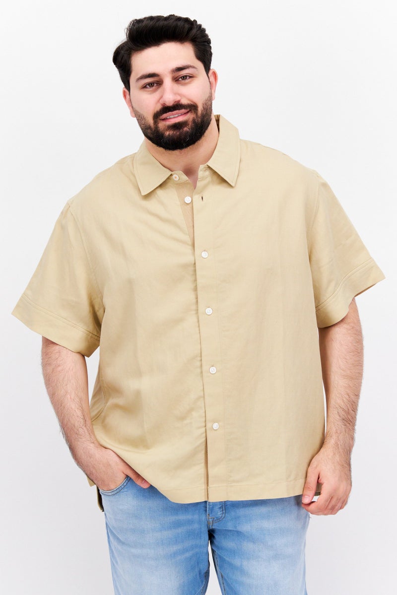 Men Pointed Collar Short Sleeve Plain Casual Shirt, Beige