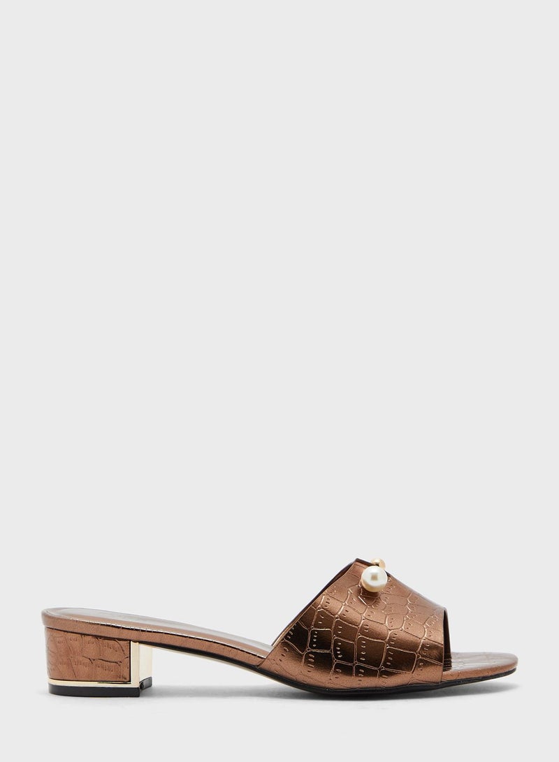 One Strap Low Heel Sandals Bronze