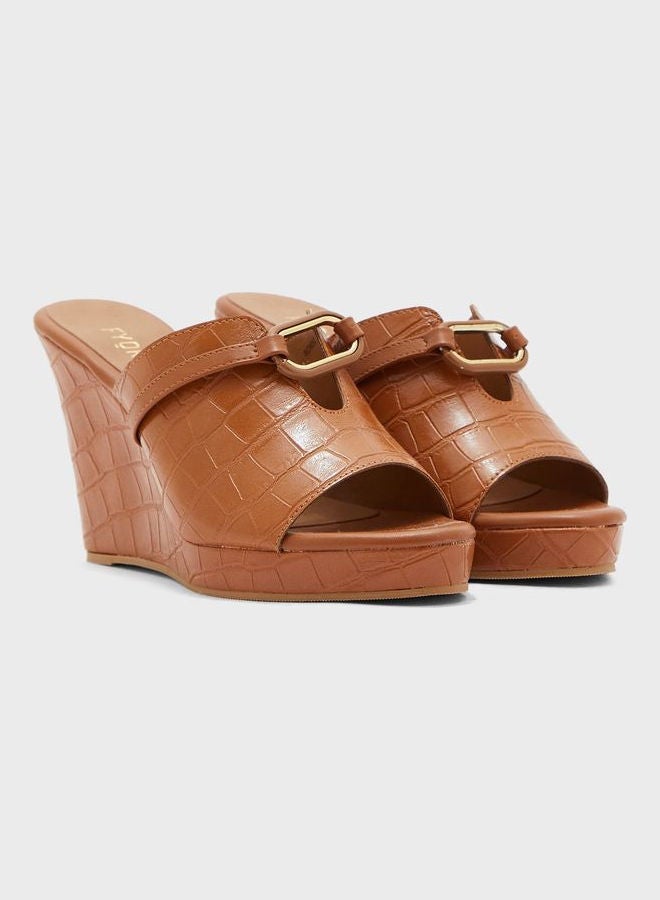 Wide Strap Wedge Sandals Brown