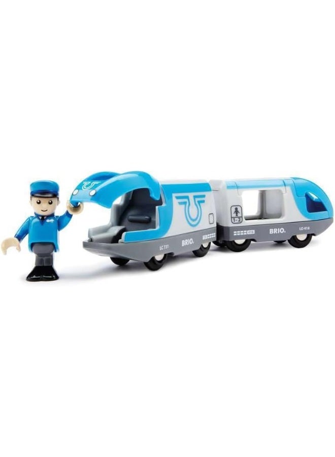 Brio 33506 Travel Battery Train, 3 Pieces