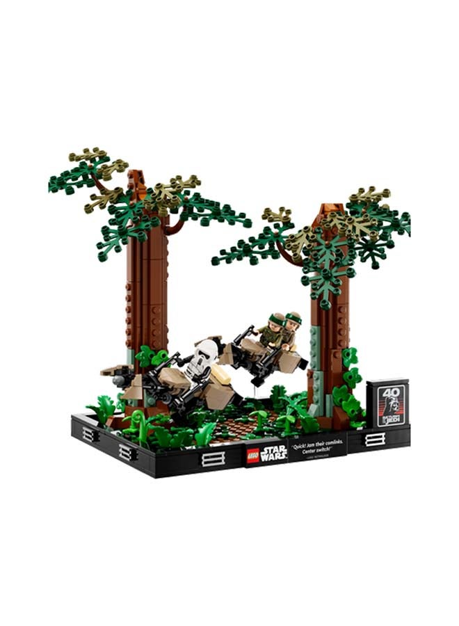 Star Wars Endor Speeder Chase Diorama 75353 Building Set 608 Pieces 608 Pieces (Ages 18+)