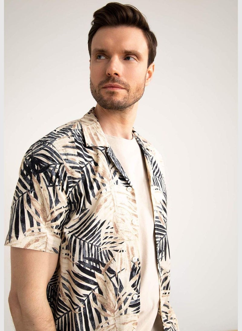 Man Regular Fit Apache Neck Woven Short Sleeve Shirt