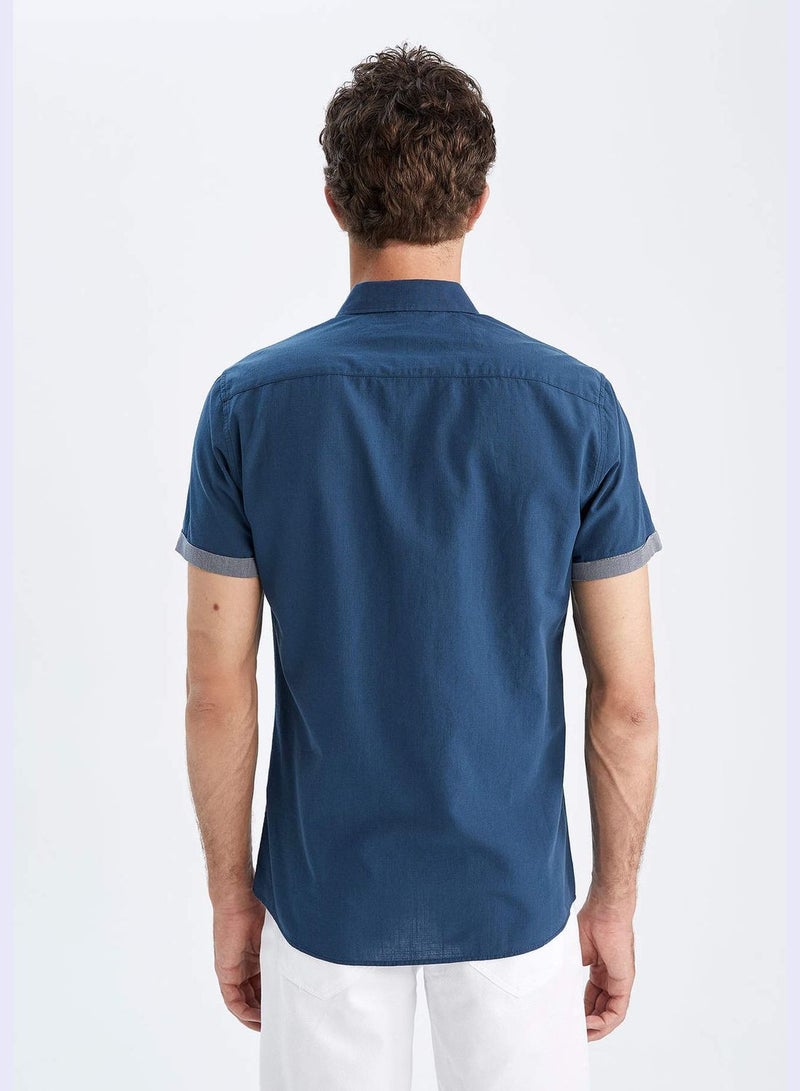 Man Slim Fit Polo Neck Woven Short Sleeve Shirt