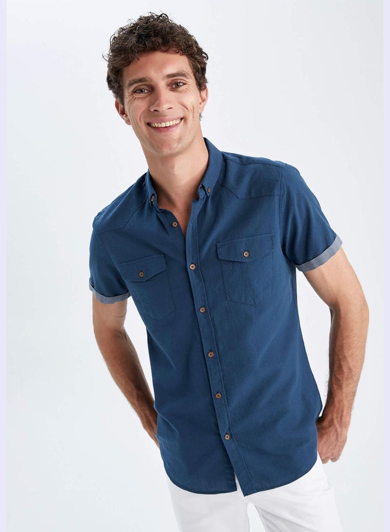 Man Slim Fit Polo Neck Woven Short Sleeve Shirt