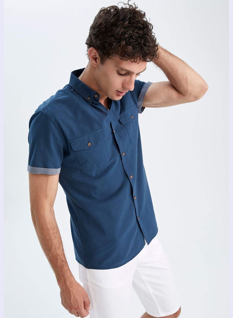 Man Slim Fit Polo Neck Woven Short Sleeve Shirt