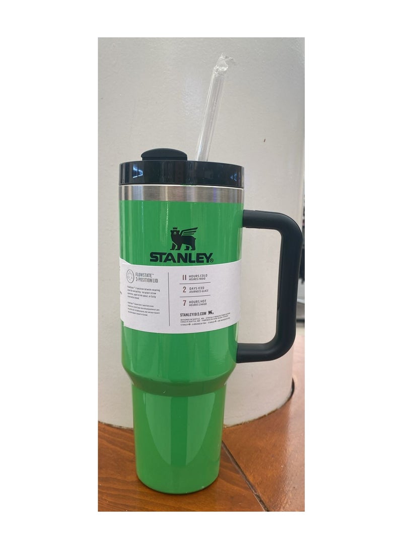 Stanley Insulated mug with straw lid, for water, Iced Tea, Coffee, Juice and Smoothie 40 oz.