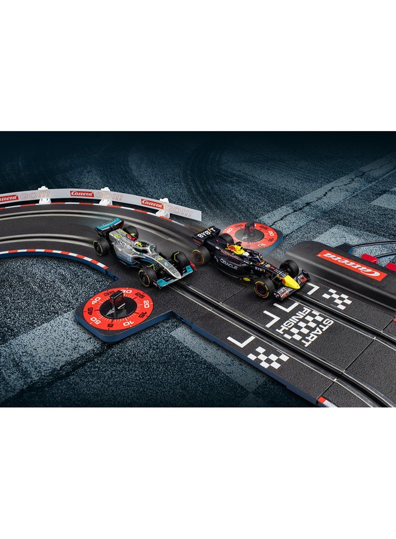 Carrera Go Max Performance Formula 1 Race Track Set Mercedes vs Red Bull Racing 6.3 m Race Track