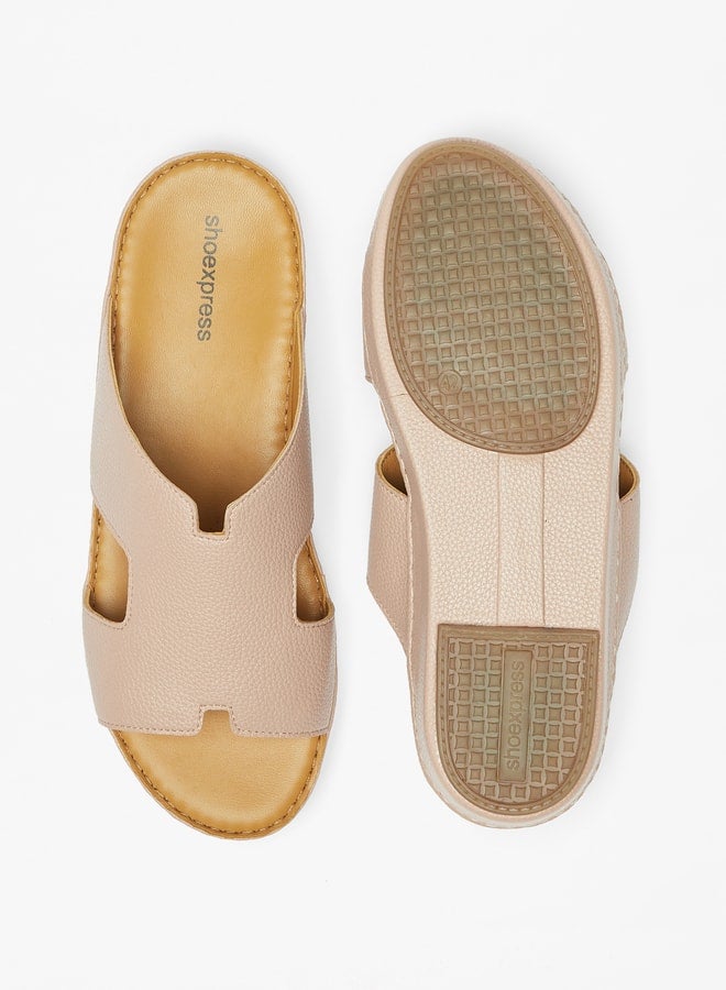 Mens Textured Slip-On Arabic Sandals