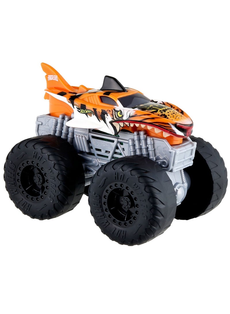 Monster Trucks Roarin' Wreckers Tiger Shark