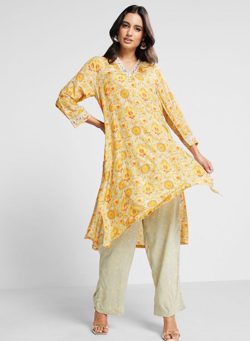 V-Neck Printed Kurti & Pants Set