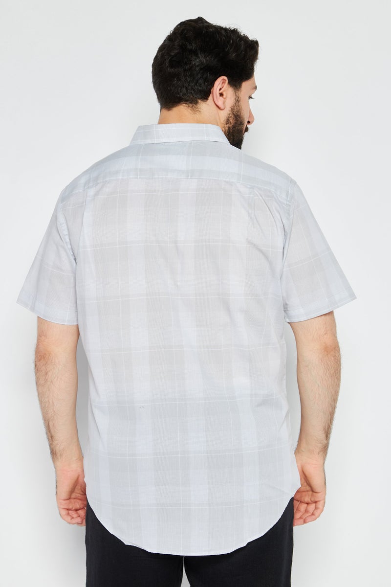 Men Regular Fit Checkered Short Sleeve Dress Shirts, Grey