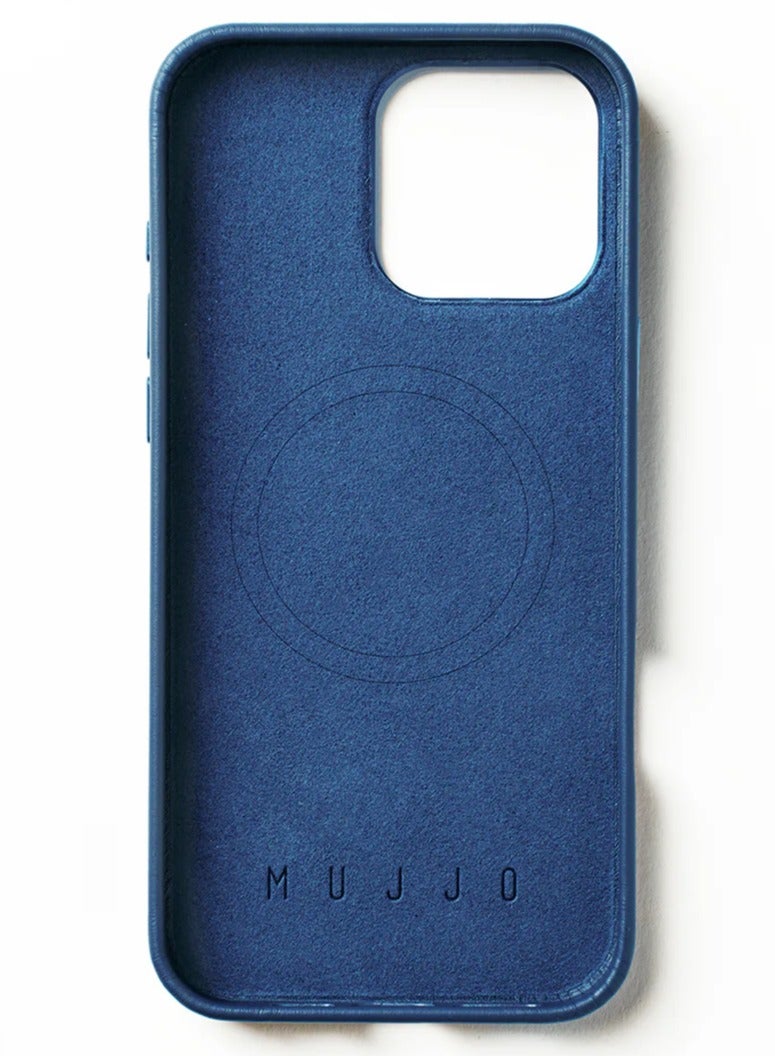 Elevate your iPhone 16 Pro Max with the Full Leather Case in Monaco Blue with MagSafe. Crafted from premium leather, this luxurious case combines elegance and durability, providing a sleek, sophisticated look while offering superior protection.