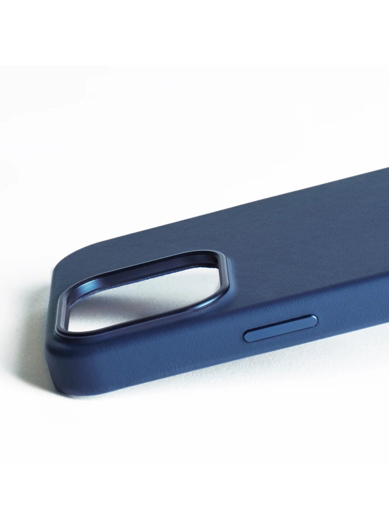 Elevate your iPhone 16 Pro Max with the Full Leather Case in Monaco Blue with MagSafe. Crafted from premium leather, this luxurious case combines elegance and durability, providing a sleek, sophisticated look while offering superior protection.